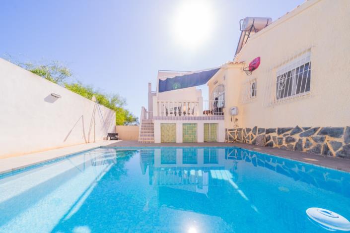 Image No.25-2 Bed Villa for sale