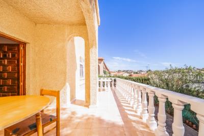 Detached-Property-for-sale-in-La-Marina--11---Portals-