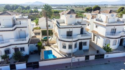Detached-Villa-for-sale-in-La-Marina--2---Portals-