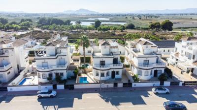 Detached-Villa-for-sale-in-La-Marina--1---Portals-