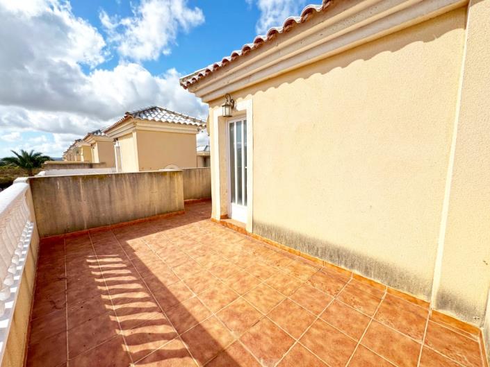 Image No.29-3 Bed Villa for sale