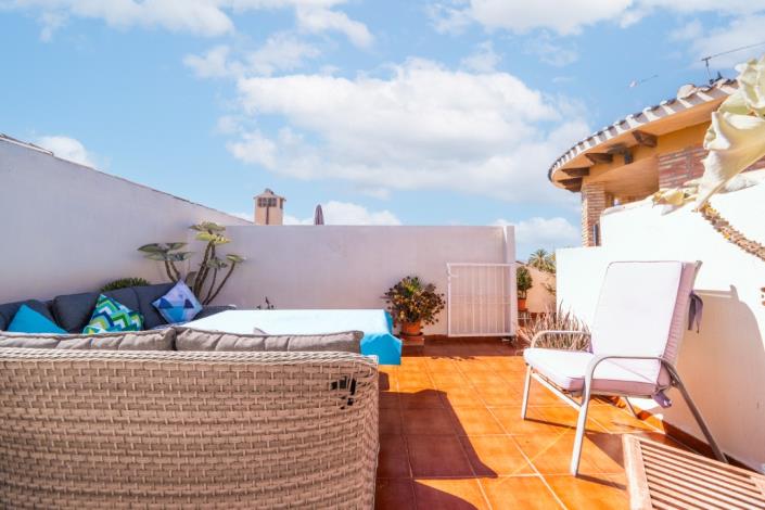 Image No.33-2 Bed Apartment for sale