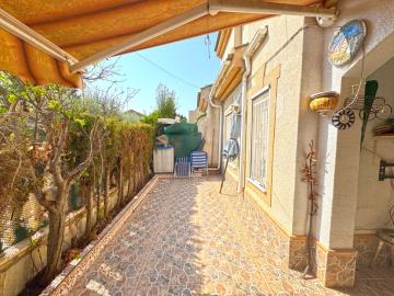 Quad-Villa-for-sale-in-La-Marina--6---Portals-
