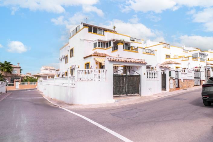 Image No.5-Villa de 3 chambres à vendre à La Marina