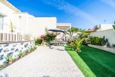 Detached-Property-for-sale-in-La-Marina--6---Portals-