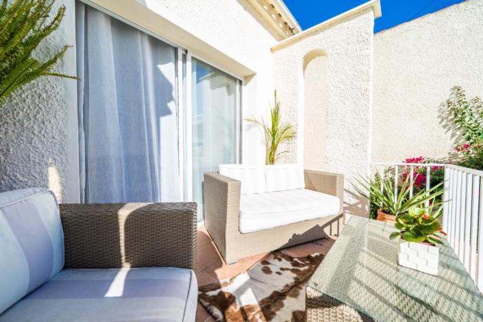 Image No.13-2 Bed Villa for sale