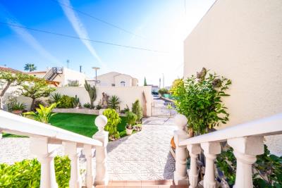 Detached-Property-for-sale-in-La-Marina--13---Portals-