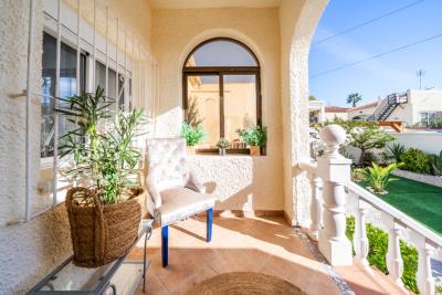 Detached-Property-for-sale-in-La-Marina--15---Portals-