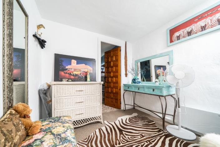 Image No.29-2 Bed Villa for sale