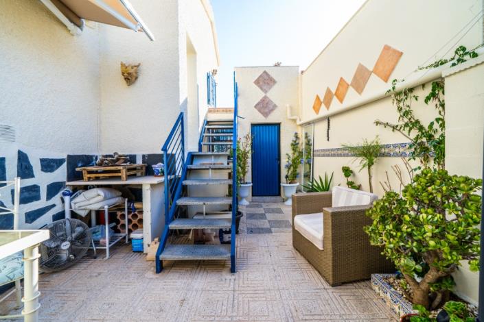 Image No.39-2 Bed Villa for sale