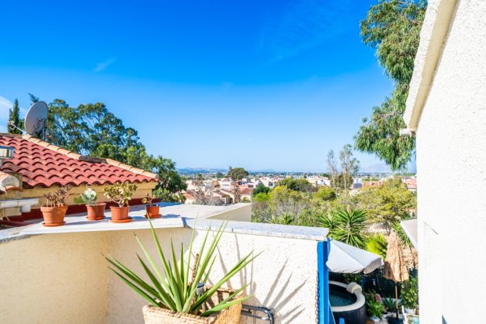 Image No.54-2 Bed Villa for sale