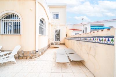 Detached-Villa-for-sale-in-Costa-Blanca--12---Portals-