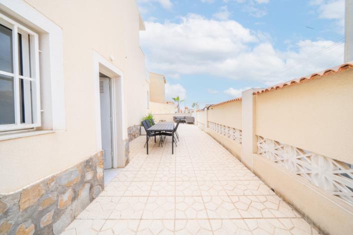 Image No.15-4 Bed Villa for sale