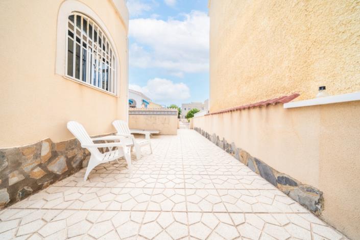 Image No.16-4 Bed Villa for sale