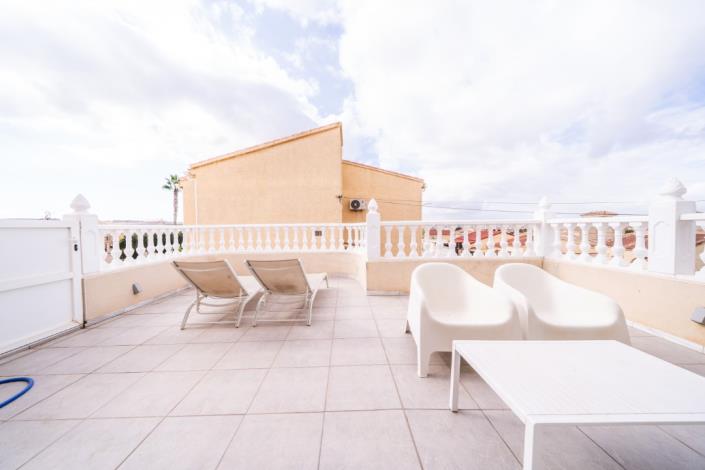 Image No.38-4 Bed Villa for sale