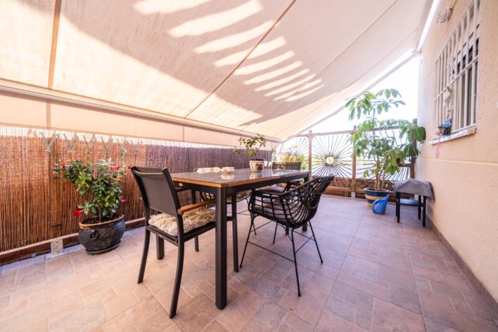 Image No.10-3 Bed Villa for sale