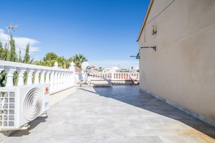 Image No.35-3 Bed Villa for sale