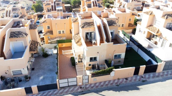 Image No.3-2 Bed Semi-Detached for sale