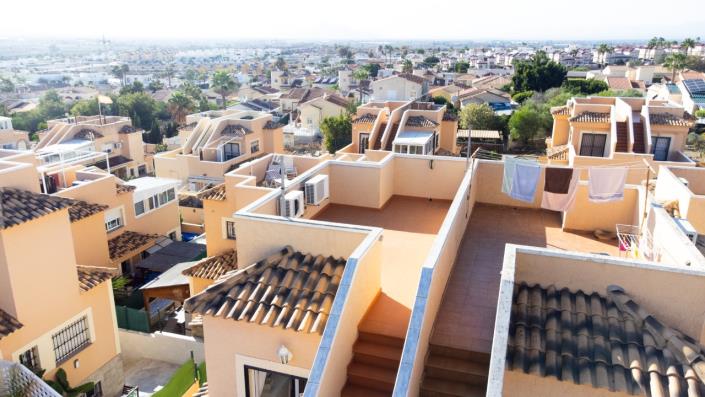 Image No.4-2 Bed Semi-Detached for sale