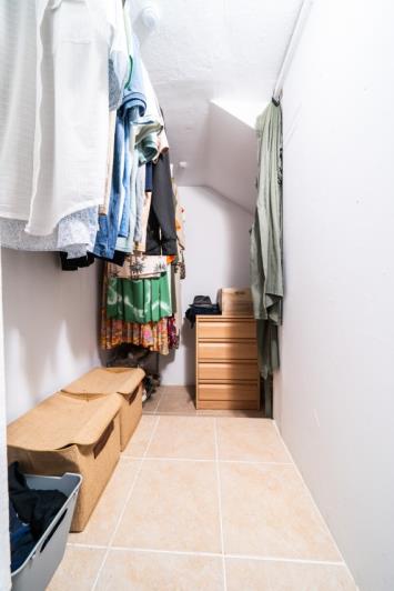 Image No.25-2 Bed Semi-Detached for sale