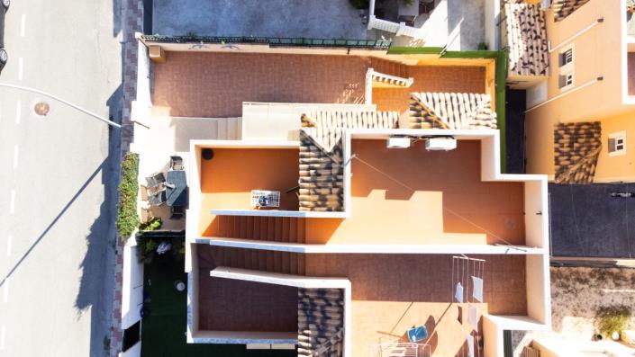 Image No.38-2 Bed Semi-Detached for sale