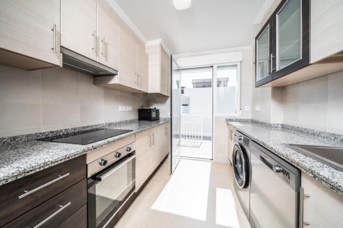 Image No.19-2 Bed Villa for sale