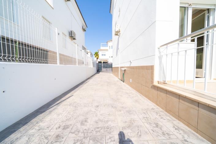 Image No.38-2 Bed Villa for sale