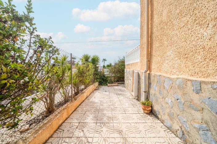 Image No.36-5 Bed Villa for sale