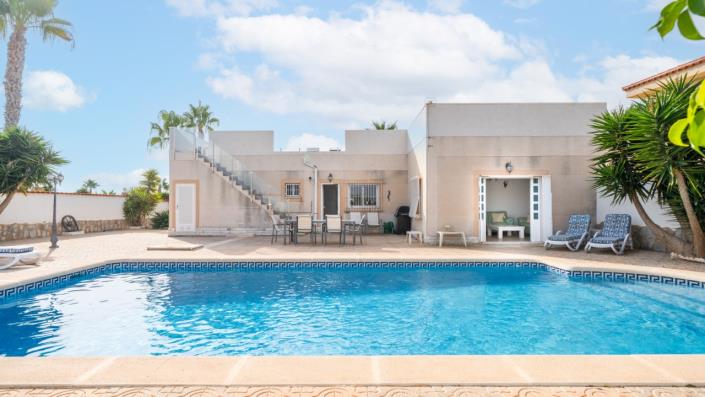 Image No.32-3 Bed Villa for sale