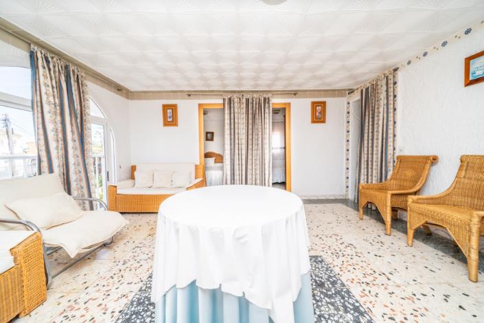 Image No.33-4 Bed Villa for sale