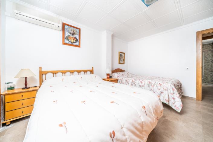 Image No.40-4 Bed Villa for sale