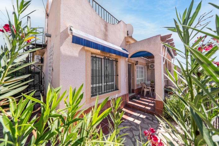 Image No.5-2 Bed Quad for sale