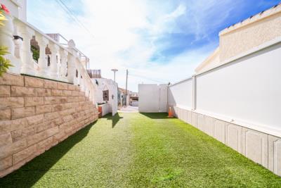 Detached-Villa-for-sale-in-La-Marina--9---Portals-