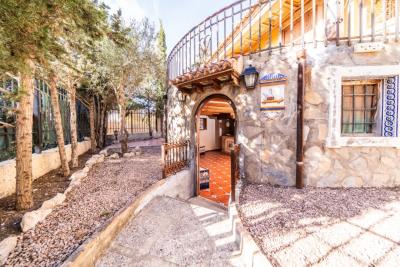 Detached-Property-for-sale-in-La-Marina--13---Portals-