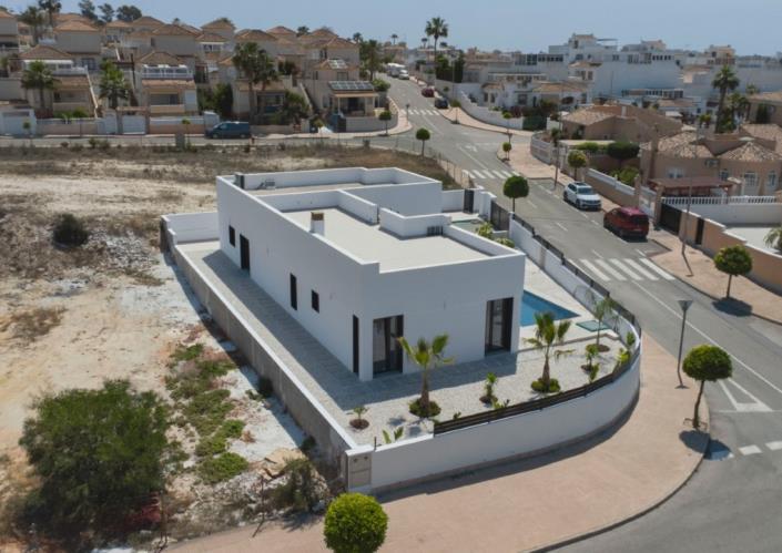 Image No.4-3 Bed Villa for sale