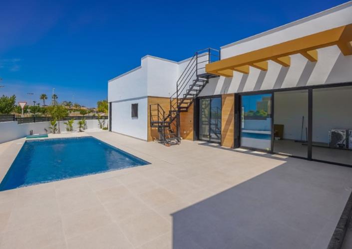 Image No.6-3 Bed Villa for sale