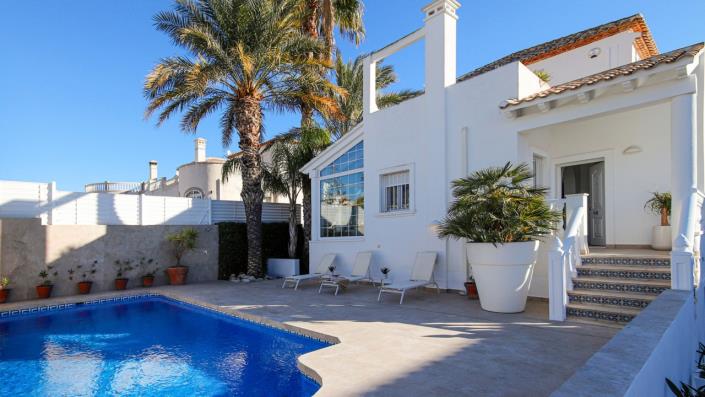 Image No.3-5 Bed Villa for sale