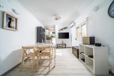 Detached-Villa-for-sale-in-La-Marina--5---Portals-