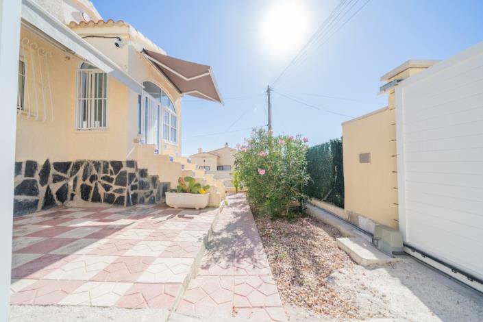 Image No.27-2 Bed Villa for sale