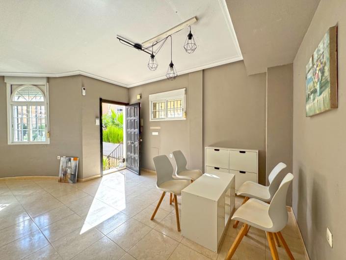 Image No.9-3 Bed Villa for sale