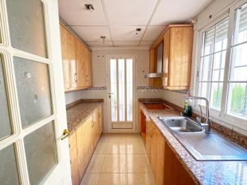 Detached-Villa-for-sale-in-Costa-Blanca--9---Portals-