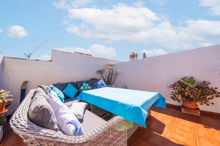 Image No.32-2 Bed Apartment for sale