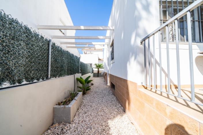 Image No.41-3 Bed Villa for sale