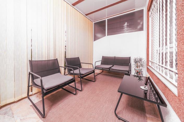 Image No.18-3 Bed Quad for sale