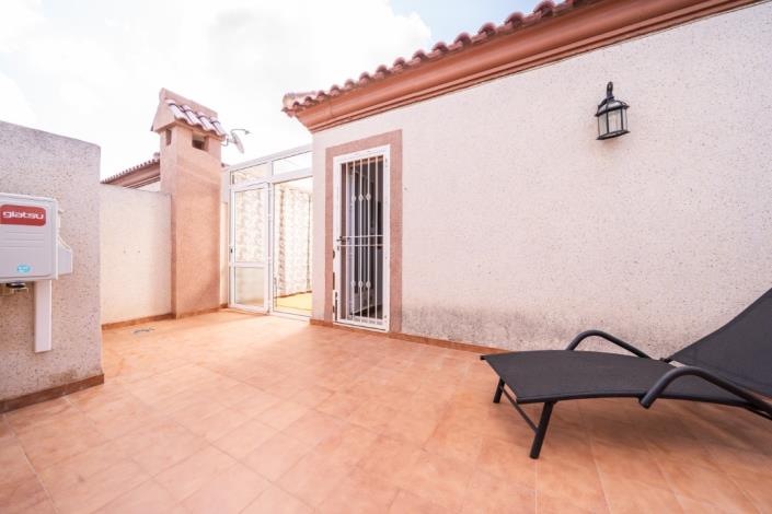 Image No.40-3 Bed Quad for sale