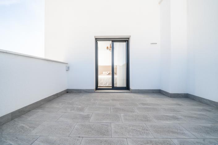 Image No.24-7 Bed Villa for sale