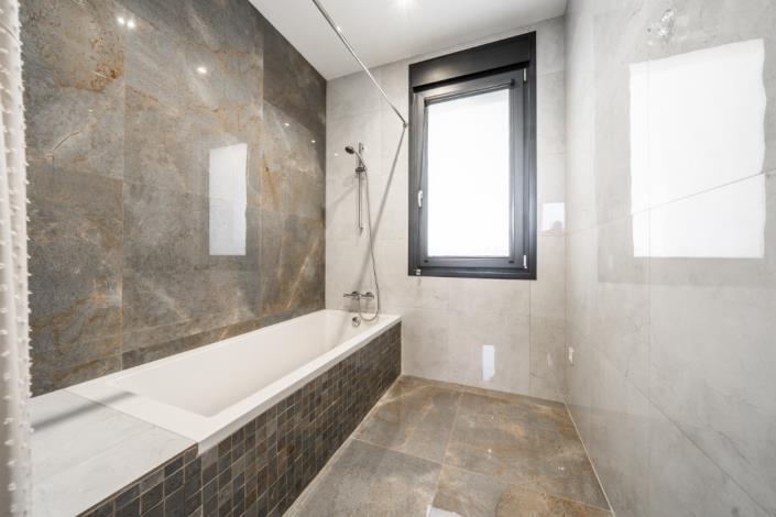 Image No.42-7 Bed Villa for sale