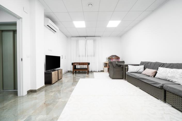 Image No.44-7 Bed Villa for sale