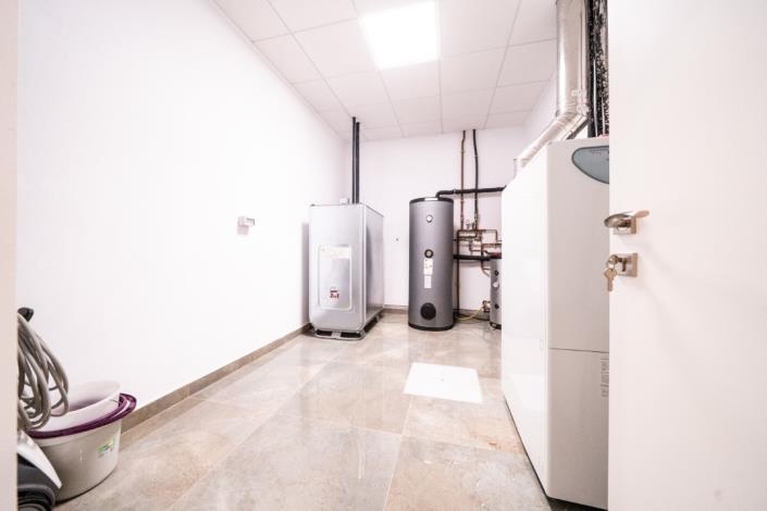 Image No.50-7 Bed Villa for sale