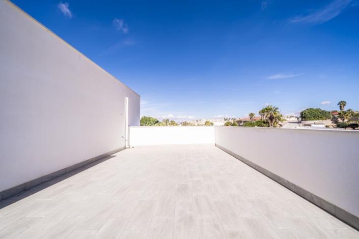 Image No.54-7 Bed Villa for sale